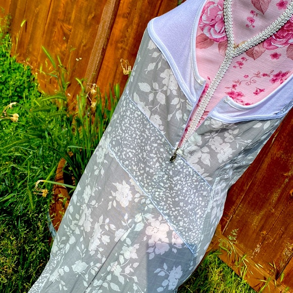 Deco e vous & nous 100% cotton, hidden side zipper for formed fit. Bust 17”-zip - Picture 7 of 8